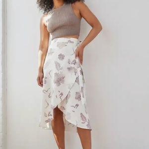 Aritzia - Eleta Skirt